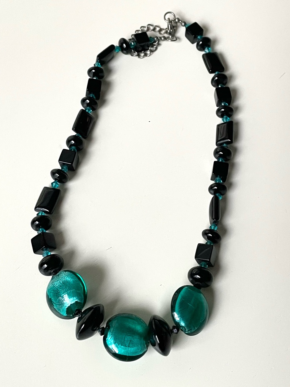 Vintage Murano-style art glass beaded choker necklace teal foil black
